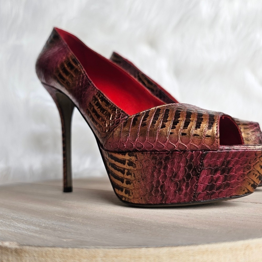 Sergio Rossi Snakeskin Platform Pumps Womens 38 Burgundy Peep Toe Stiletto